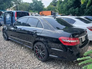 Mercedes-Benz E350 2013 Black