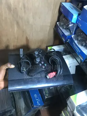 Play Station 3 Supar Slim
