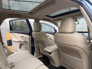 Toyota Venza V6 AWD 2010 Blue