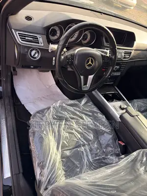 Mercedes-Benz E350 Base 4dr Sedan RWD (3.5L 6cyl 7A) 2014 Black