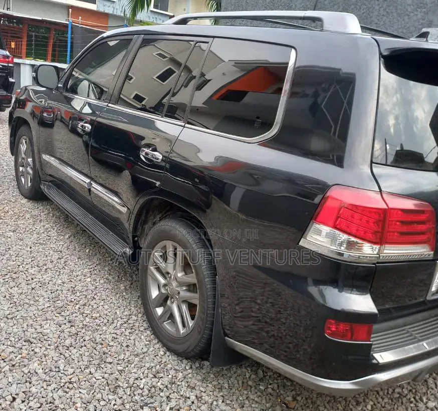 Lexus LX 570 AWD 2014 Black