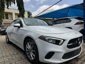 Mercedes-Benz A-Class A 220 4MATIC 2019 White
