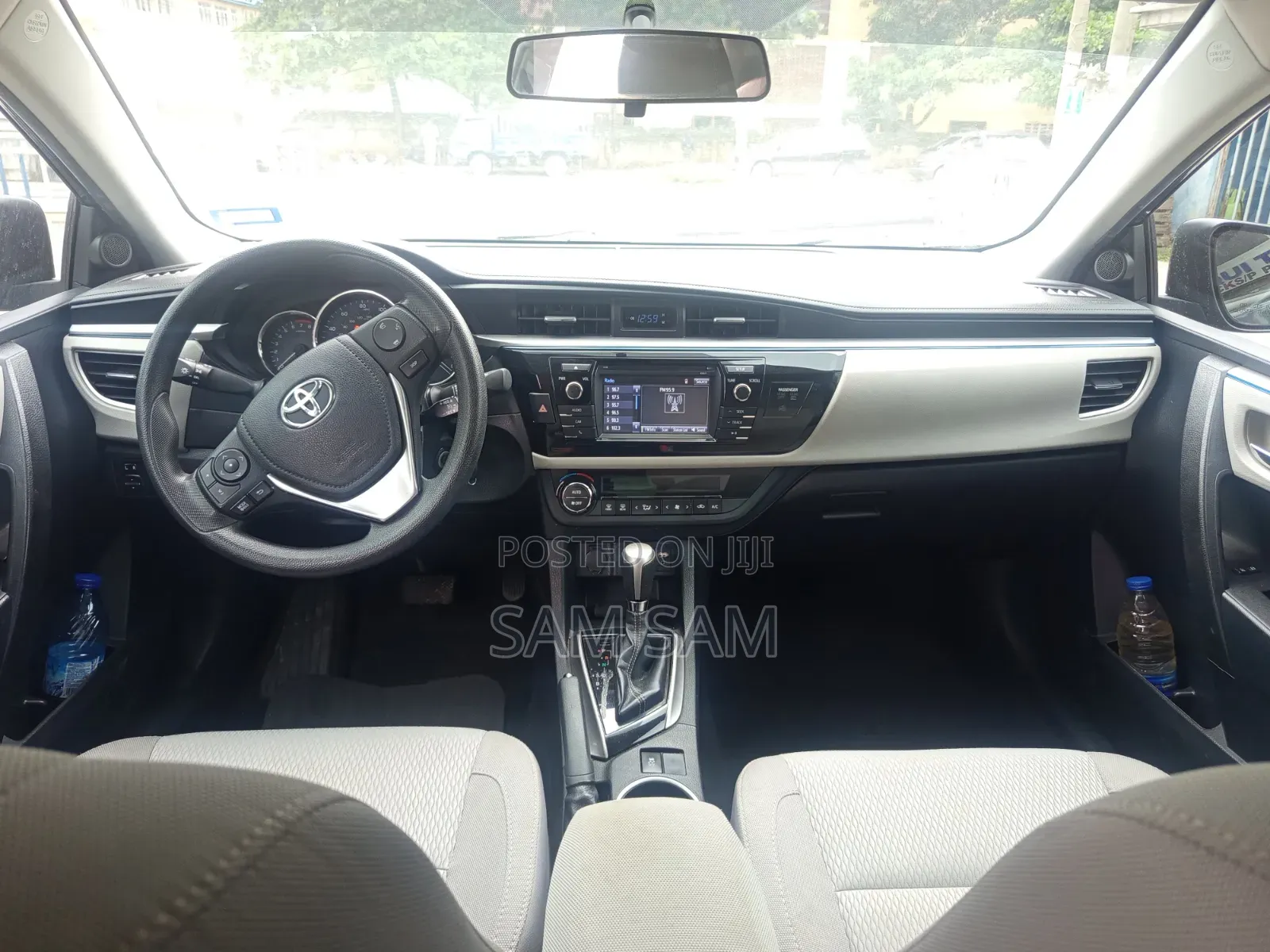Toyota Corolla 2016 Gray