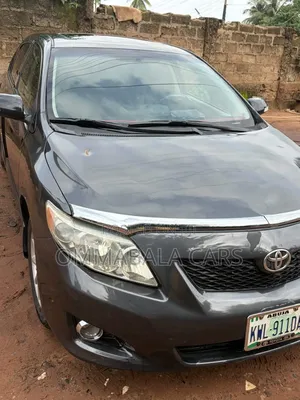 Toyota Corolla 2011 Gray
