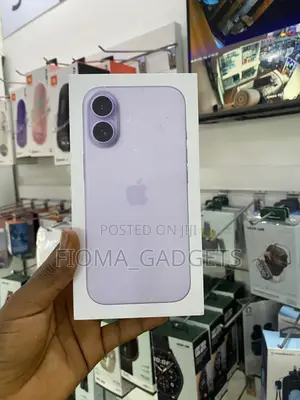 New Apple iPhone 17 256 GB