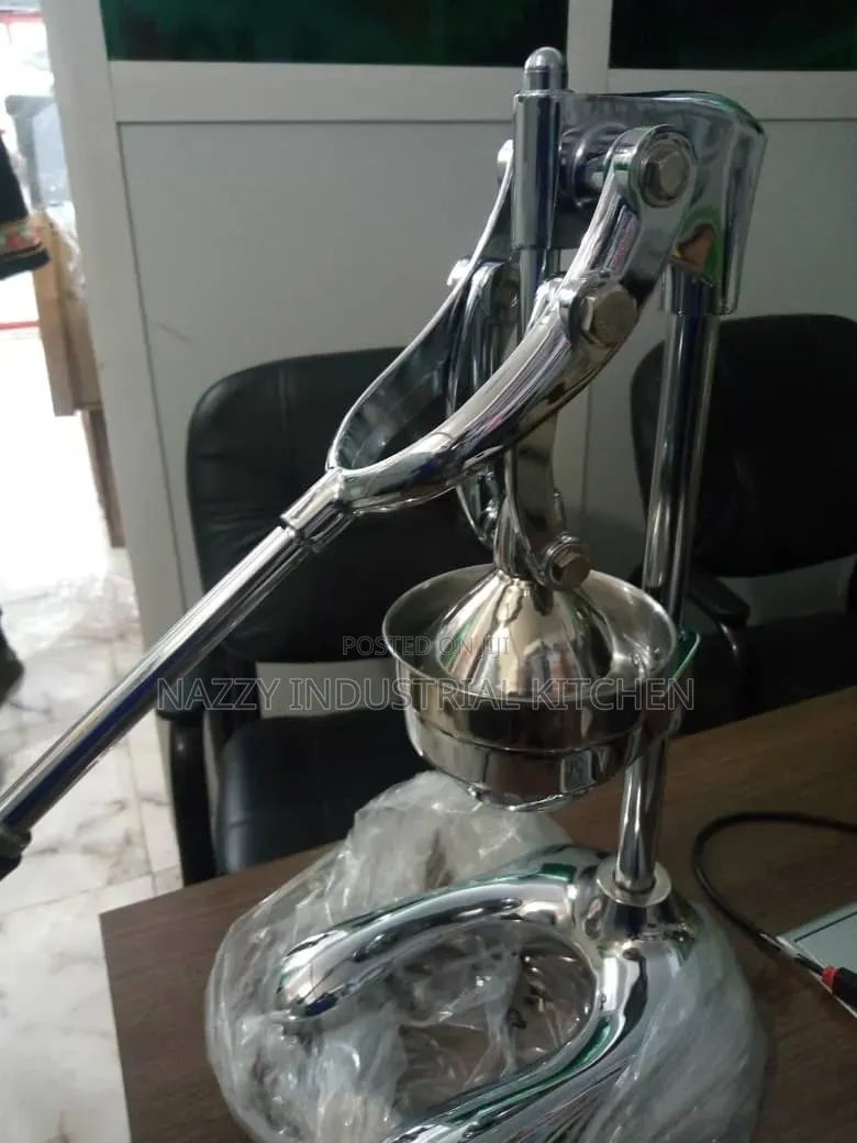Manual Orange Extractor