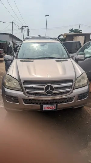 Mercedes-Benz GL-Class GL 450 2009 Gold