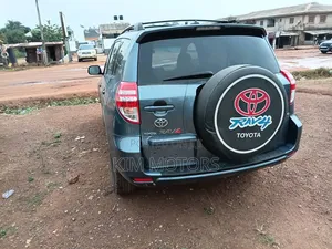 Toyota RAV4 2011 Blue