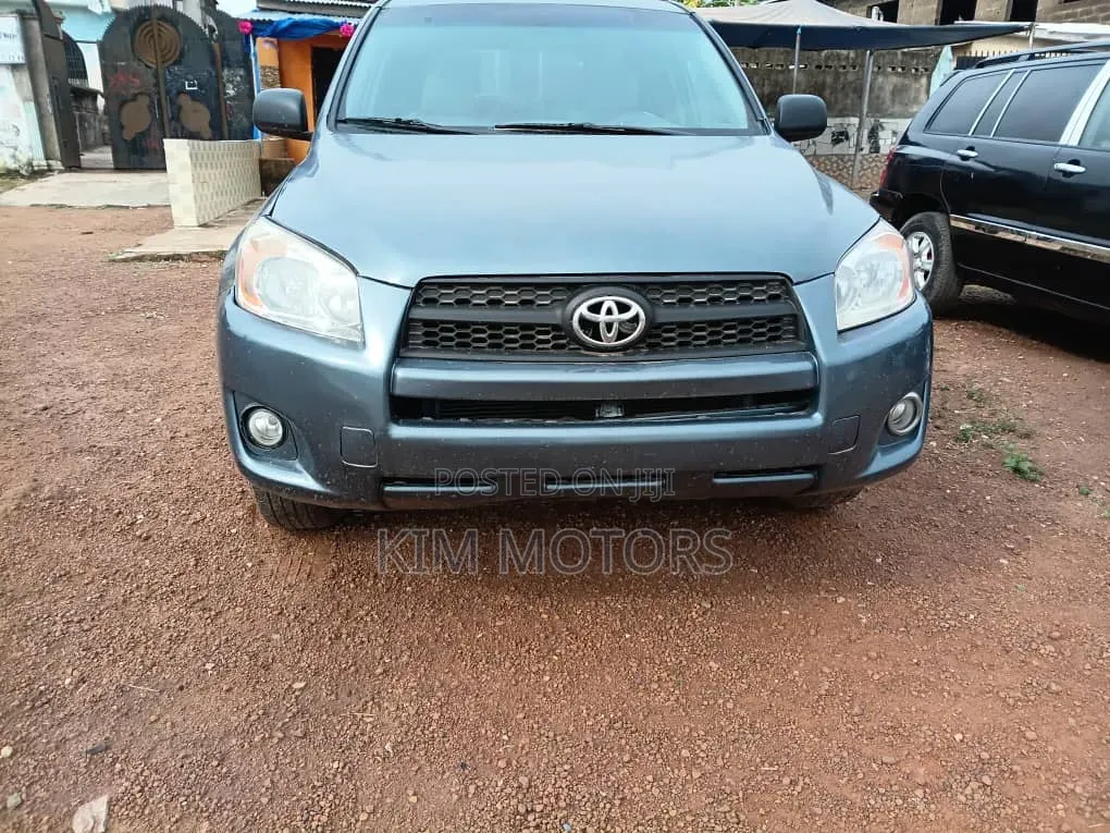 Toyota RAV4 2011 Blue