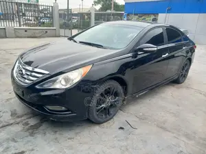 Hyundai Sonata 2012 Black