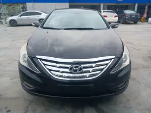 Hyundai Sonata 2012 Black