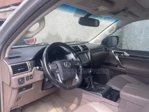 Lexus GX 460 Base 2017 Silver