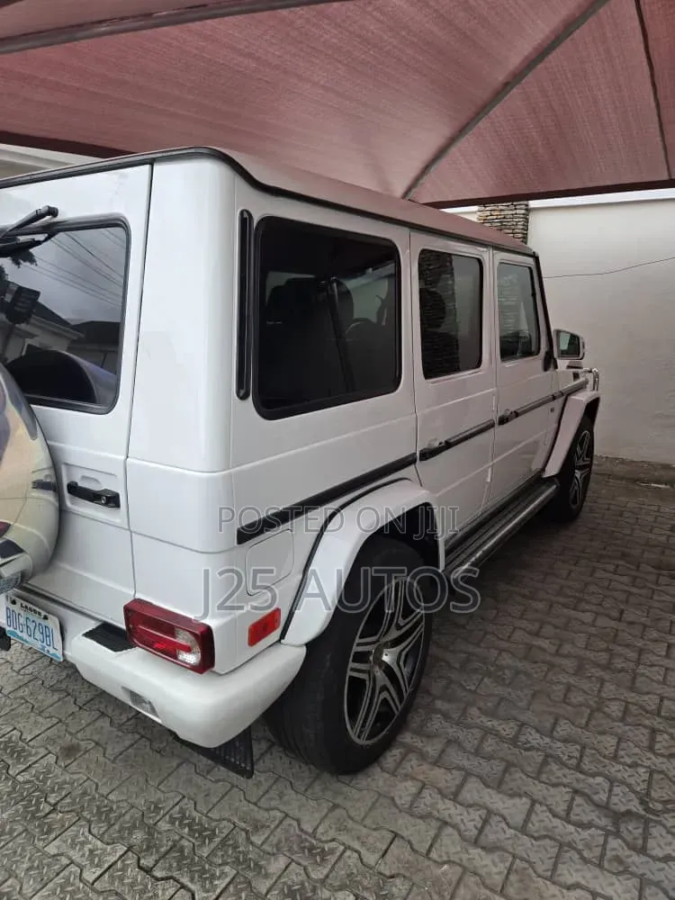 Mercedes-Benz G-Class 2003 White