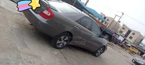 Toyota Camry 2004 Gray