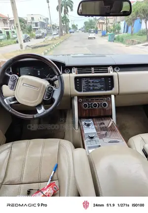 Land Rover Range Rover 2015 Blue