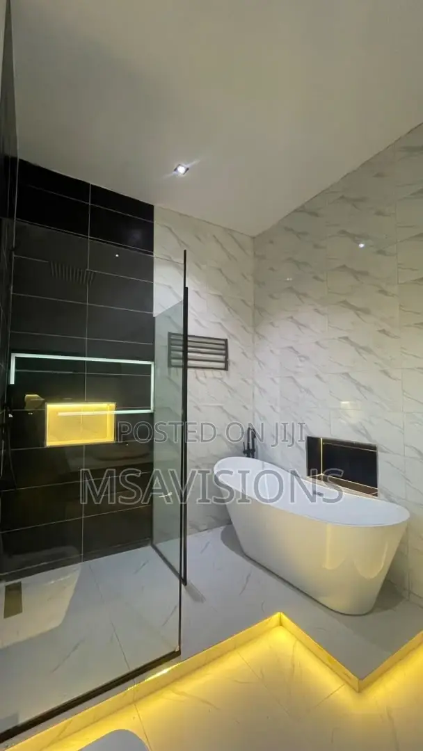 Newly Built Detached 4 Bedroom Modern Duplex