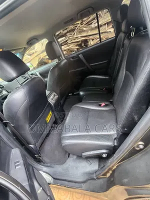 Toyota Highlander 2010 Green