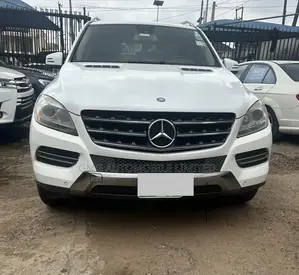 Mercedes-Benz M Class ML 350 4Matic 2013 White