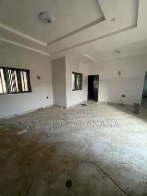 2bdrm Apartment in Oron Road, Uyo for rent