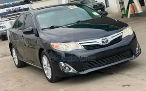 Toyota Camry XLE V6 4dr Sedan (3.5L 6cyl 6A) 2013 Black