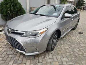 Toyota Avalon 2017 Silver
