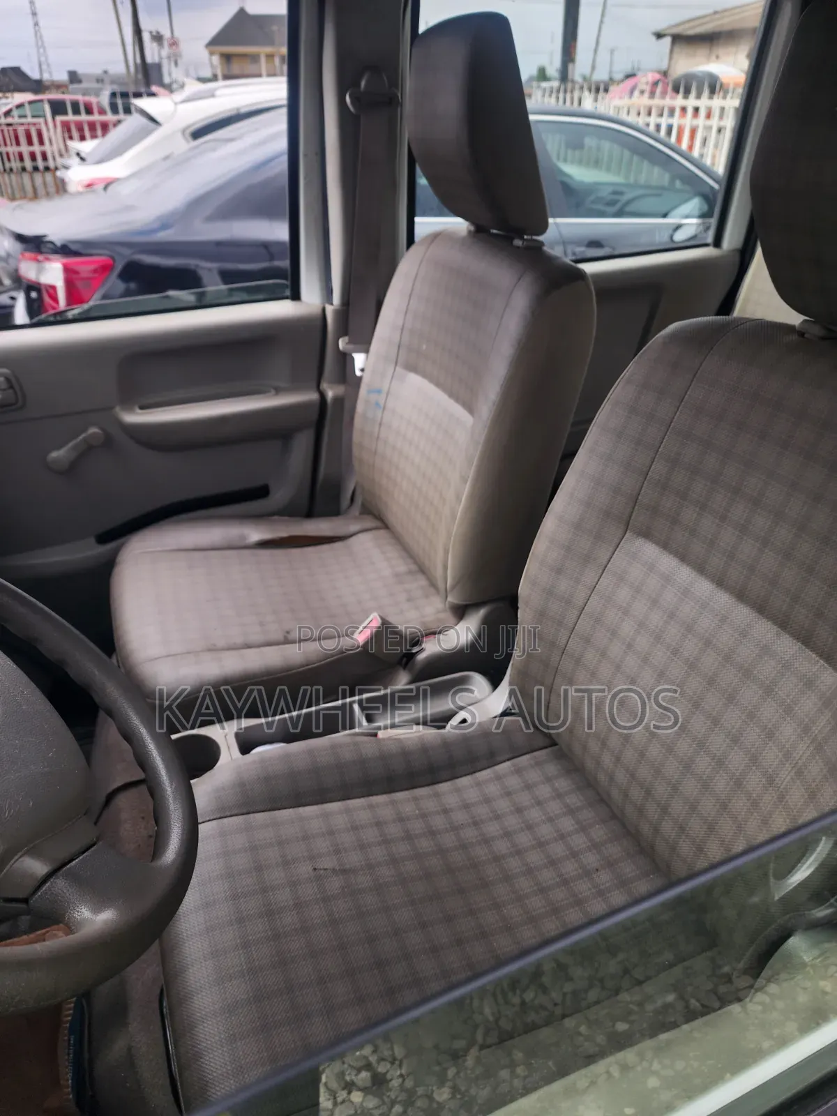 Suzuki Every 2002 White