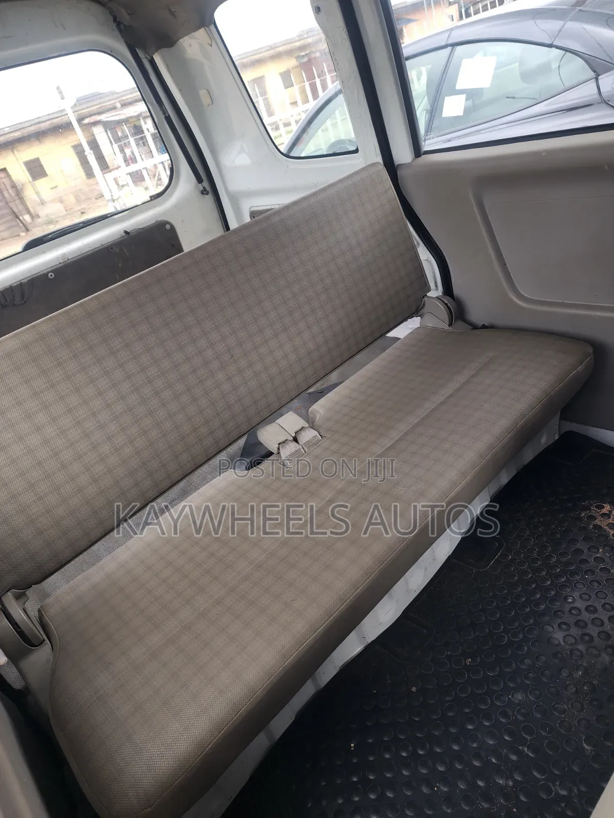 Suzuki Every 2002 White