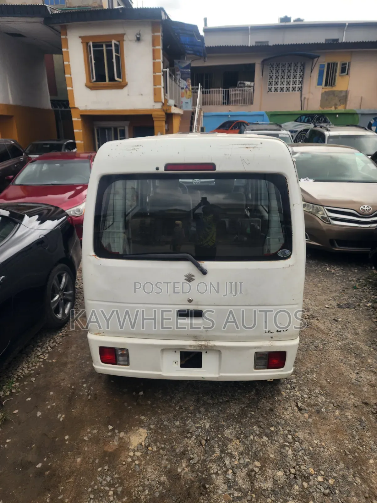 Suzuki Every 2002 White