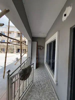 2bdrm Block of Flats in Sabon Lugbe for sale