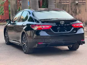 Toyota Camry 2018 Black