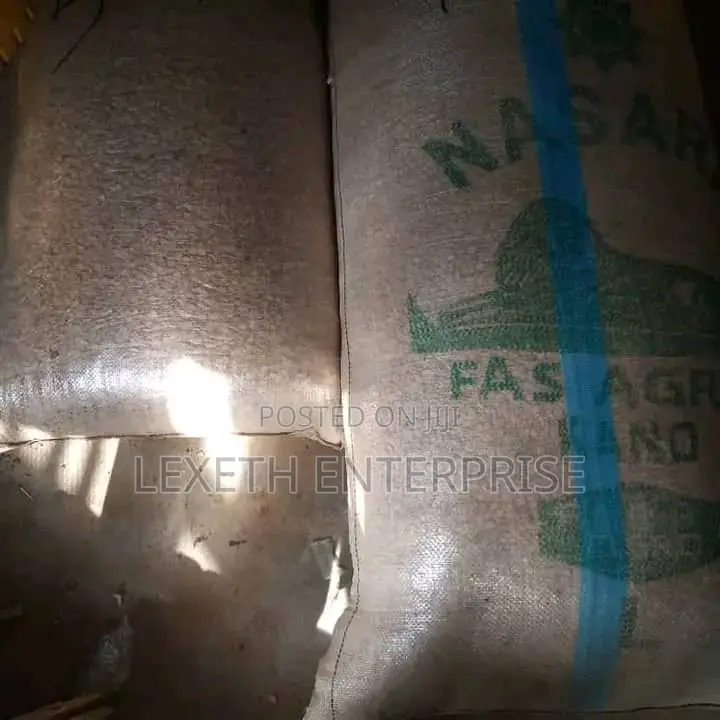 Egusi Hand and Machine Peeled