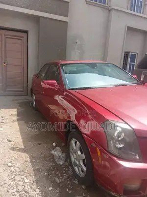 Cadillac CTS 2005 Red