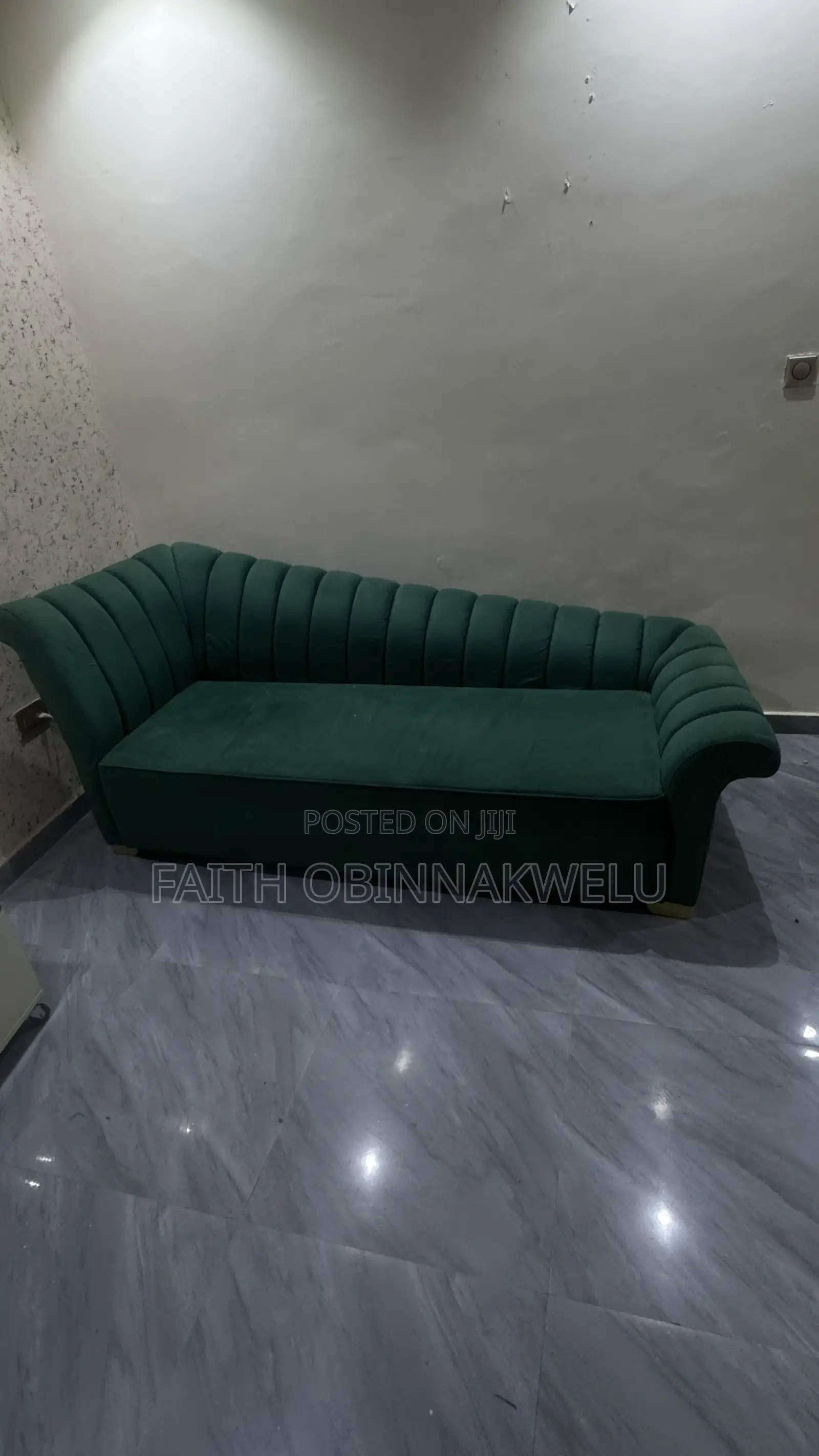 3 Sitters Chair