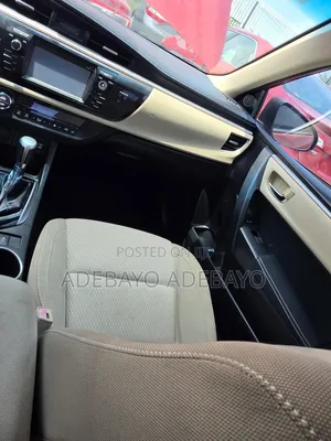 Toyota Corolla 2015 Red