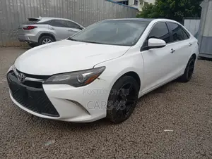 Toyota Camry 2016 White