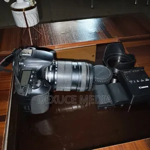 Canon D60 Camera