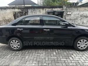 Toyota Avensis 2008 Black