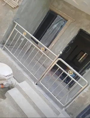 Stainless Hand Rails 19mm Pipe