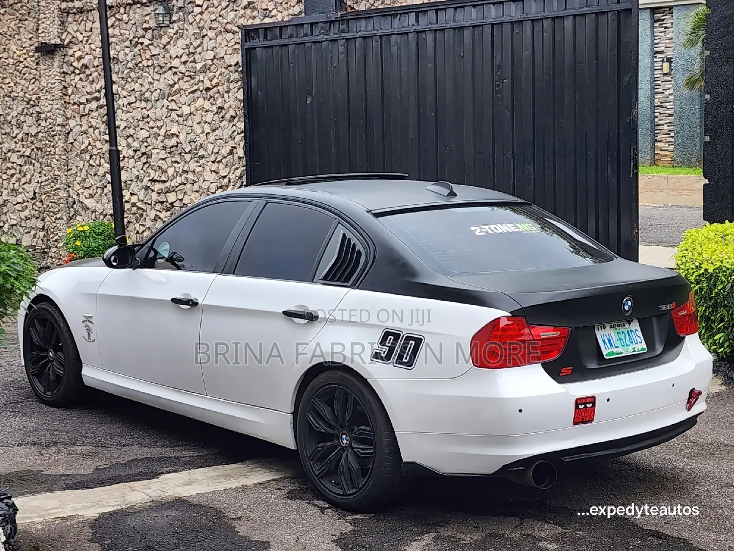 BMW 328i 2009 Off white