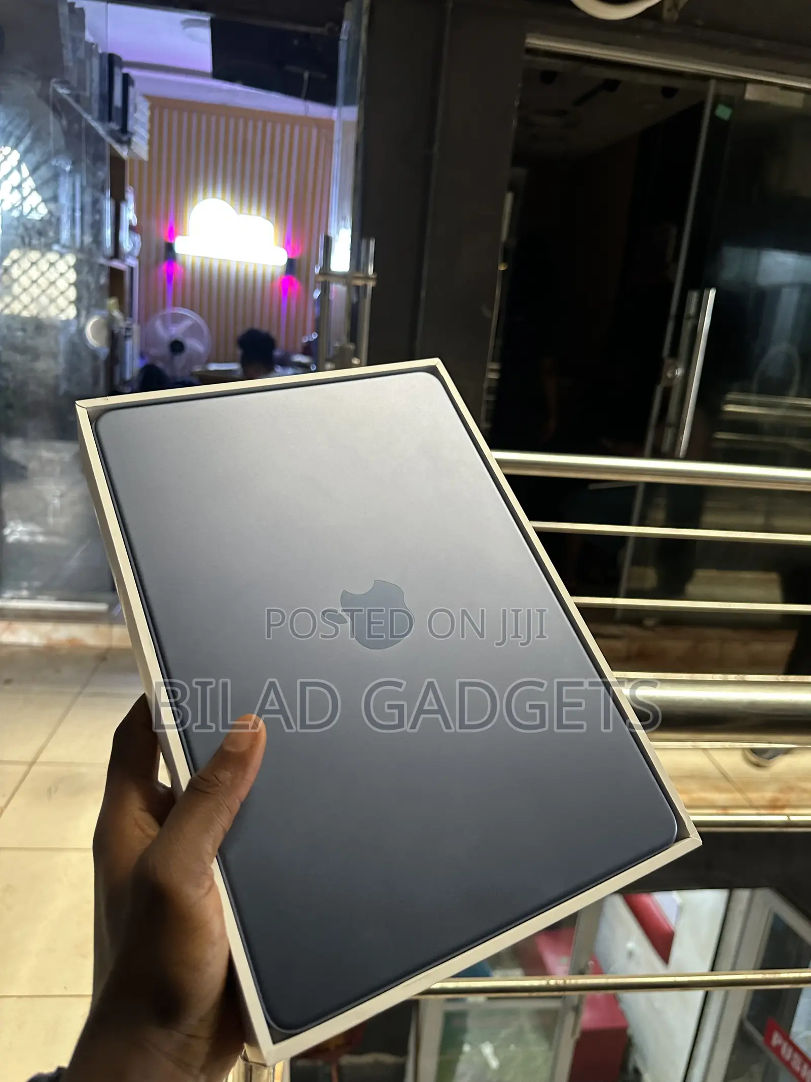 Laptop Apple MacBook Neo 2026 8GB SSD 256GB