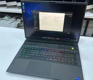 Laptop Dell Allienware M18 R1 32GB Intel Core i9 SSD 1T