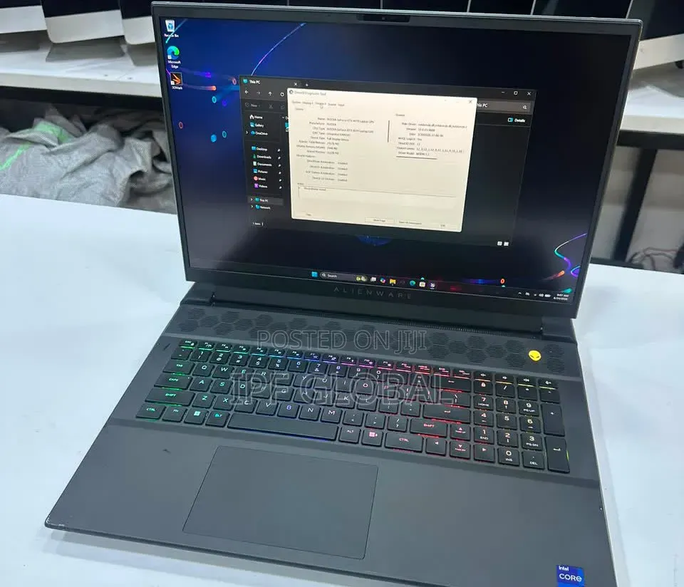 Laptop Dell Allienware M18 R1 32GB Intel Core i9 SSD 1T