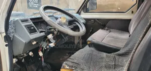 Nissan Vanette 1998 White