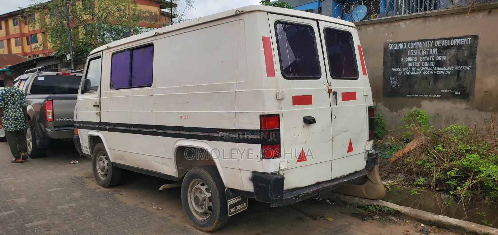 Nissan Vanette 1998 White