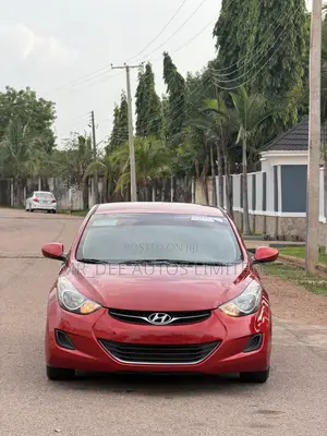 Hyundai Elantra 2011 Maroon
