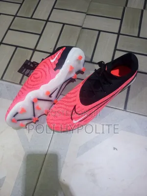Original Nike Phantom Football Boots