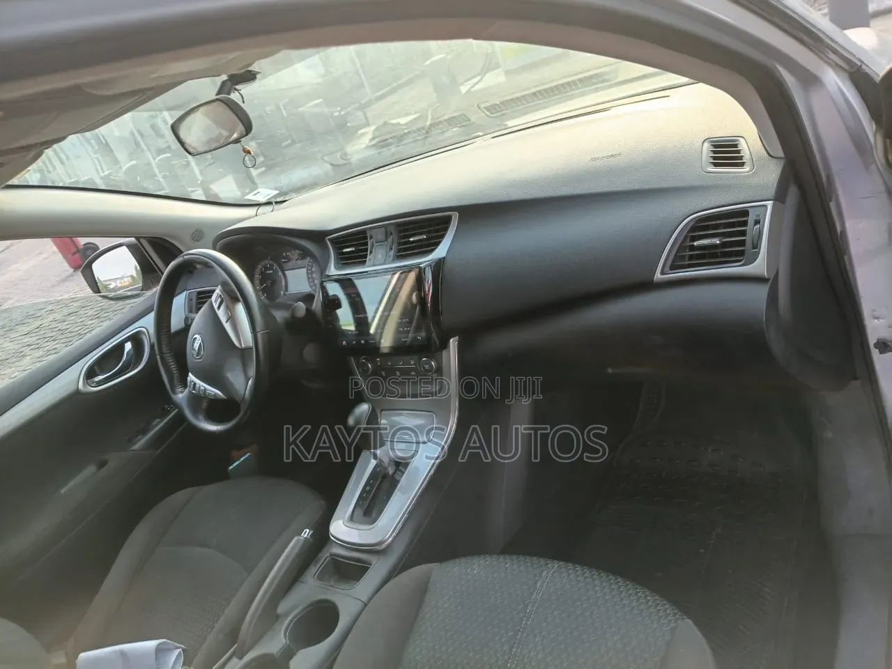 Nissan Sentra SR 2013 Silver