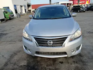 Nissan Sentra SR 2013 Silver