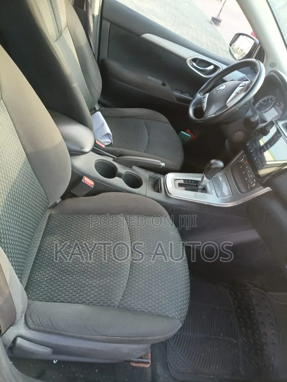 Nissan Sentra SR 2013 Silver