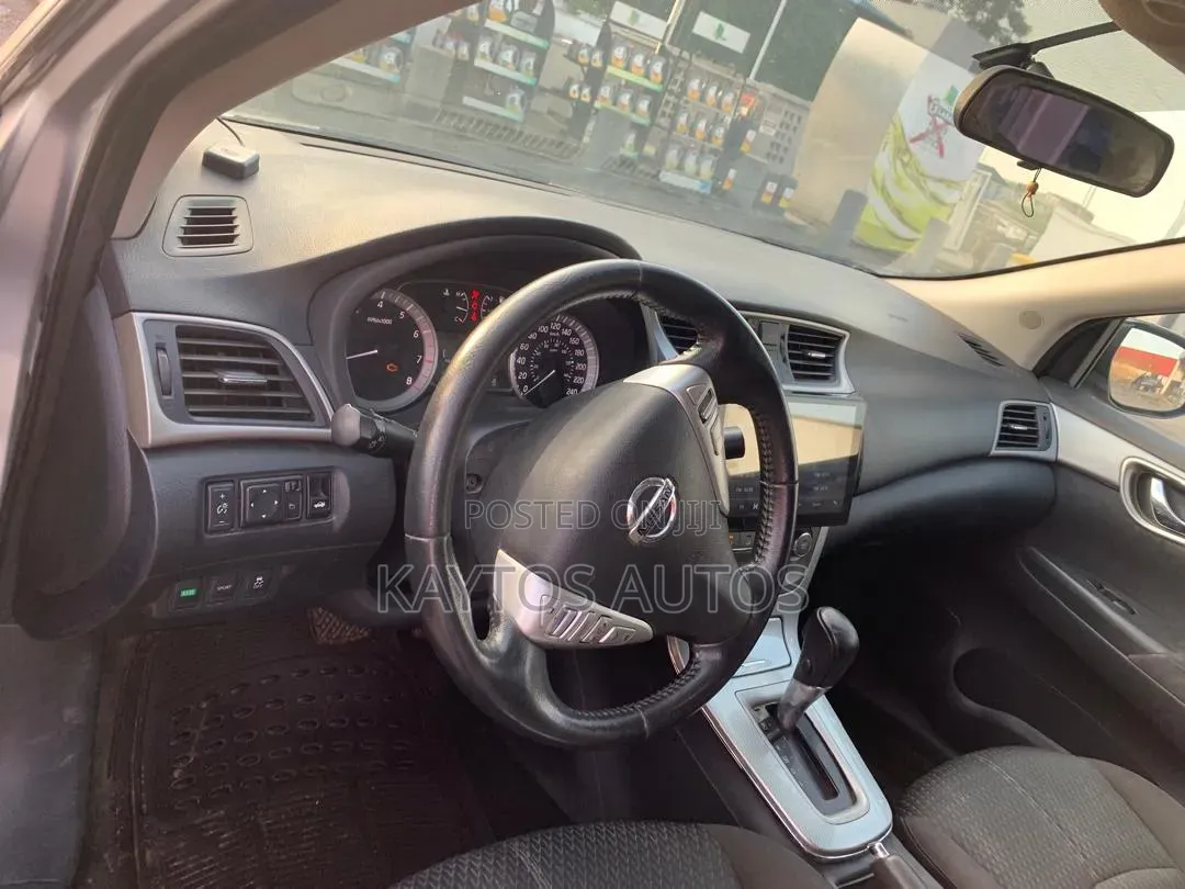 Nissan Sentra SR 2013 Silver